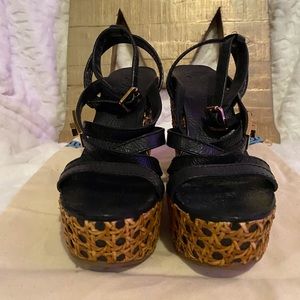 Black wedges sandals